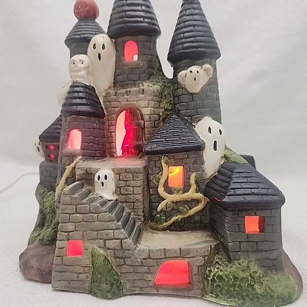 House Haunted Turret Lighted Ceramic Halloween Castle #1962 Pacific Rim Vintage